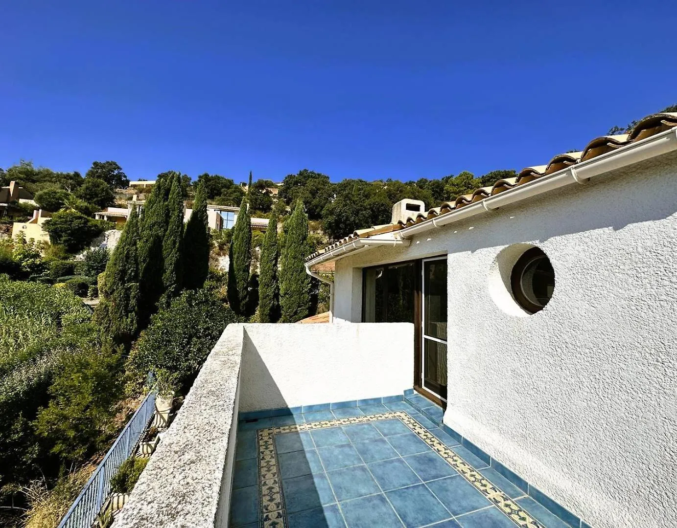 Le Langoustier Pour 6 Personnes Avec Piscine A La Londe-Les-Maures Villa